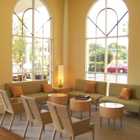 מלון La Quinta By Wyndham Sarasota Downtown מראה חיצוני תמונה