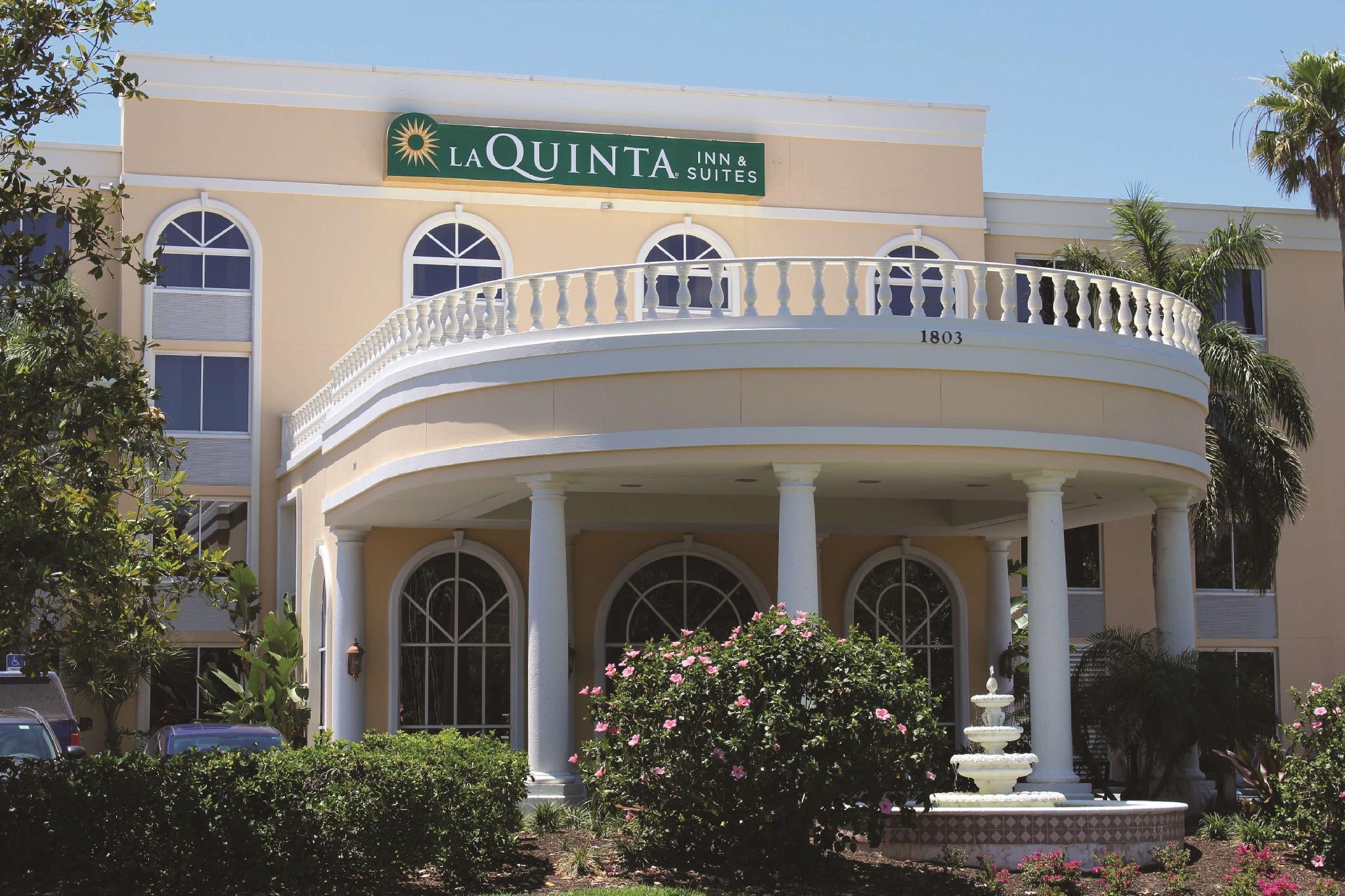 מלון La Quinta By Wyndham Sarasota Downtown מראה חיצוני תמונה