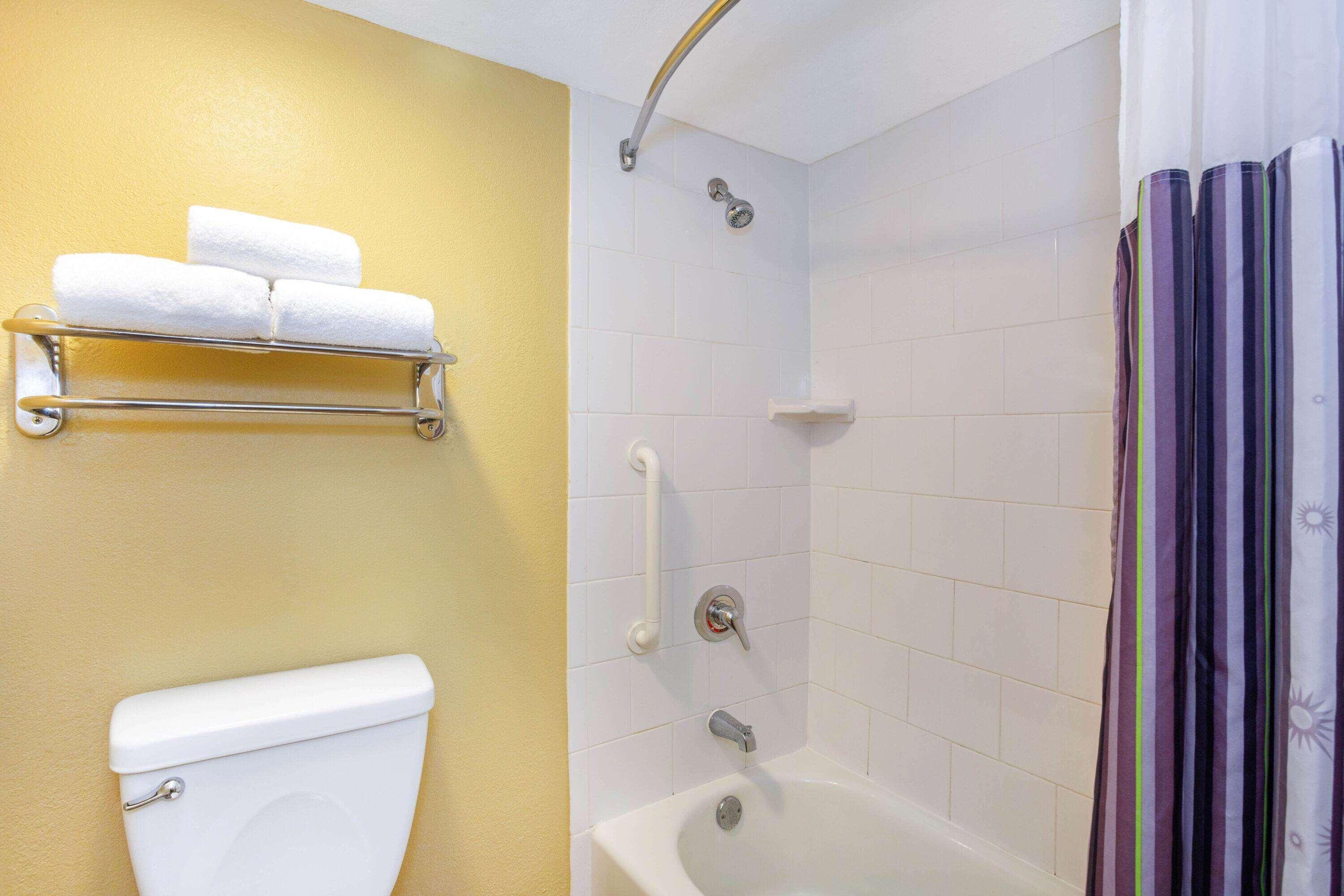 מלון La Quinta By Wyndham Sarasota Downtown מראה חיצוני תמונה